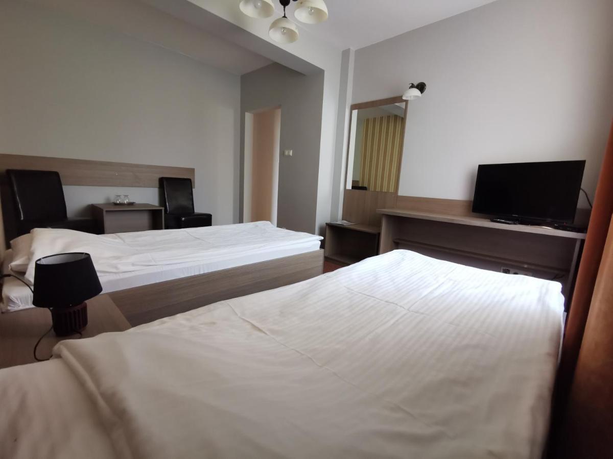 Hotel Zieliniec Poznań Eksteriør bilde