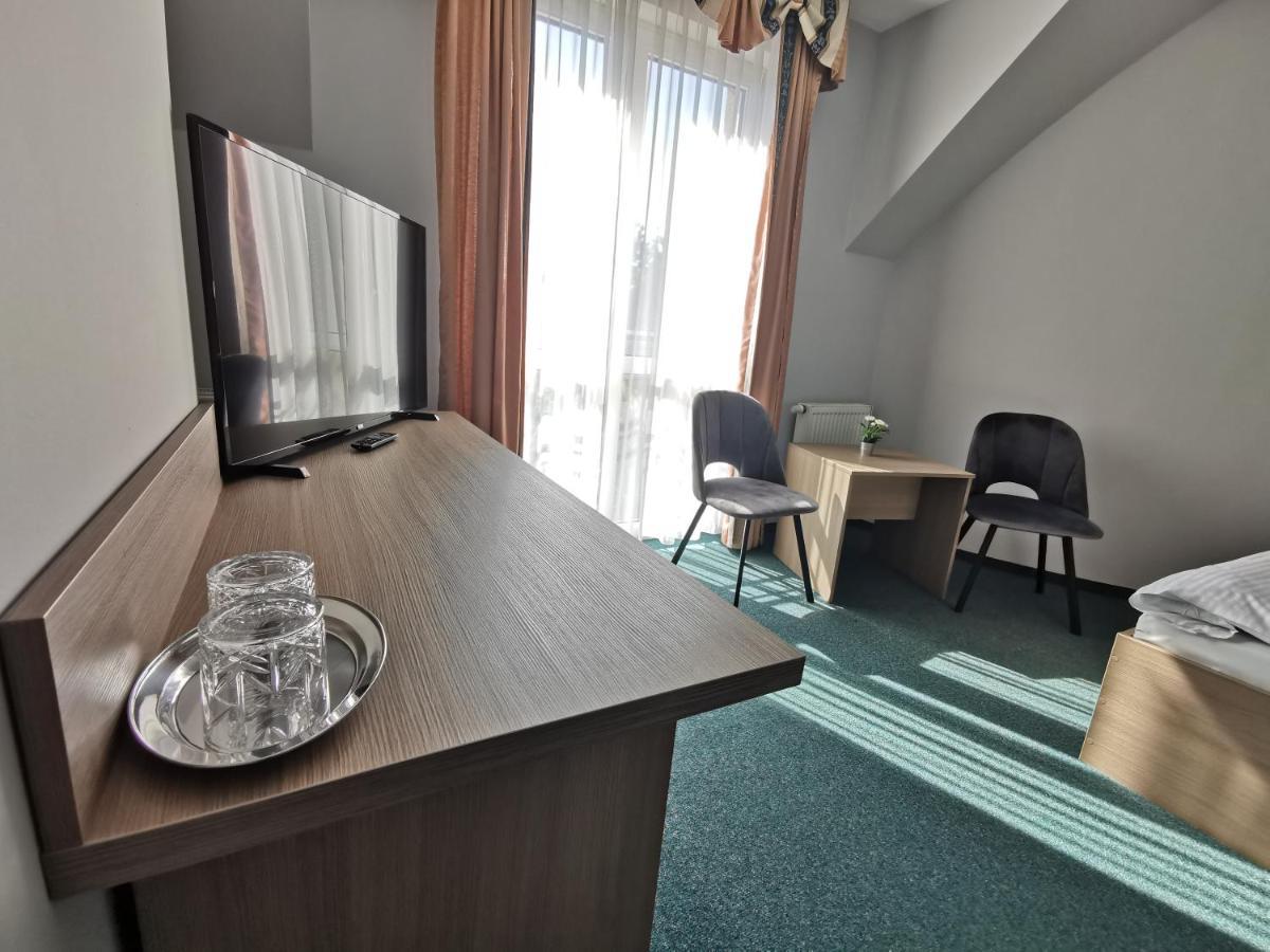 Hotel Zieliniec Poznań Eksteriør bilde